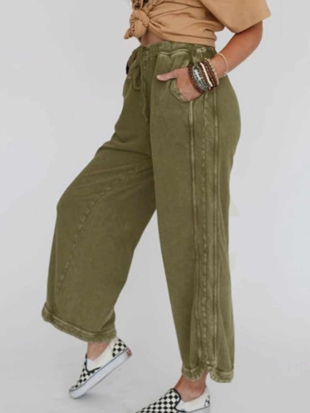 Comfy Wide Leg Yoga Sweatpants, **New with Tags**, Size L - Picture 4 of 7